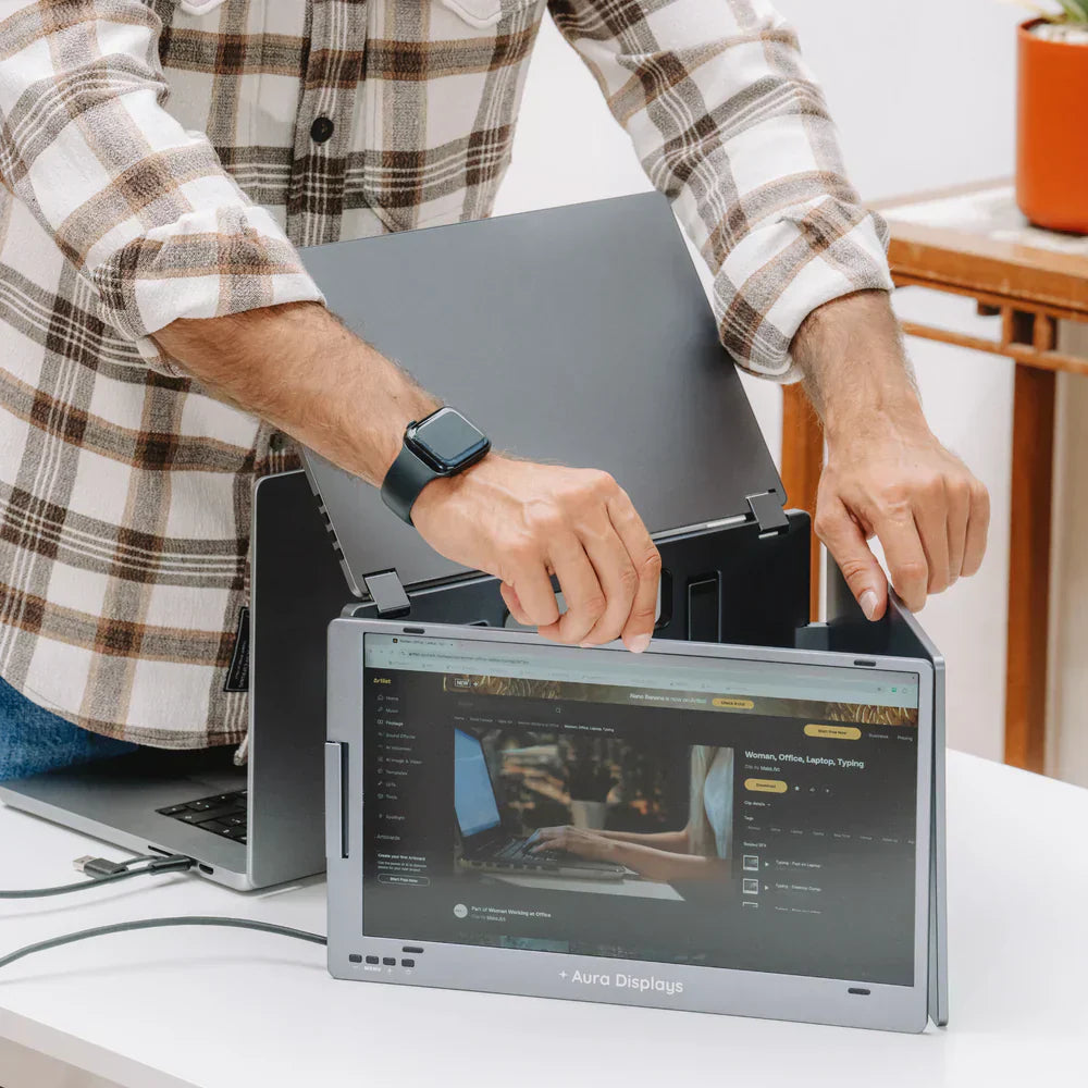Triple Boost 14 Pro – Triple Screen Laptop Extender  -  تريبـل بوست 14 برو – شاشة ثلاثية للابتوب