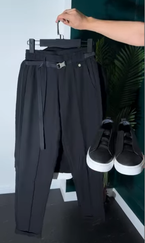 Perfect Combo: Shirt, Pants & Sneakers "التركيبة المثالية: قميص، بنطال وأحذية رياضية!" – Pure Black