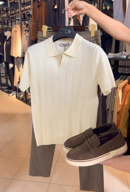 Perfect Combo: Shirt, Pants & Sneakers"التركيبة المثالية: قميص، بنطال وأحذية رياضية!" –  Off-White Color.