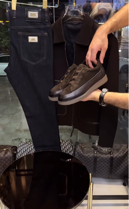 Perfect Combo: Shirt, Pant & Sneakers"التركيبة المثالية: قميص، بنطال وأحذية رياضية!" –  Dark Brown .